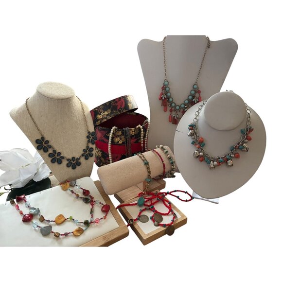 Assorted Bohemian & Floral Necklace Collection With Festive Gift Box - Picture 1 of 16